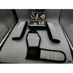 Zestaw akcesoriów do wnętrz samochodu 4x